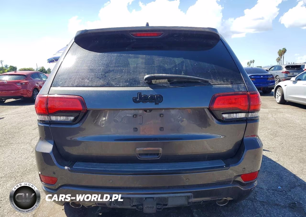 2015 Jeep Grand Cherokee Laredo VIN:1C4RJEAGXFC920433 - 6