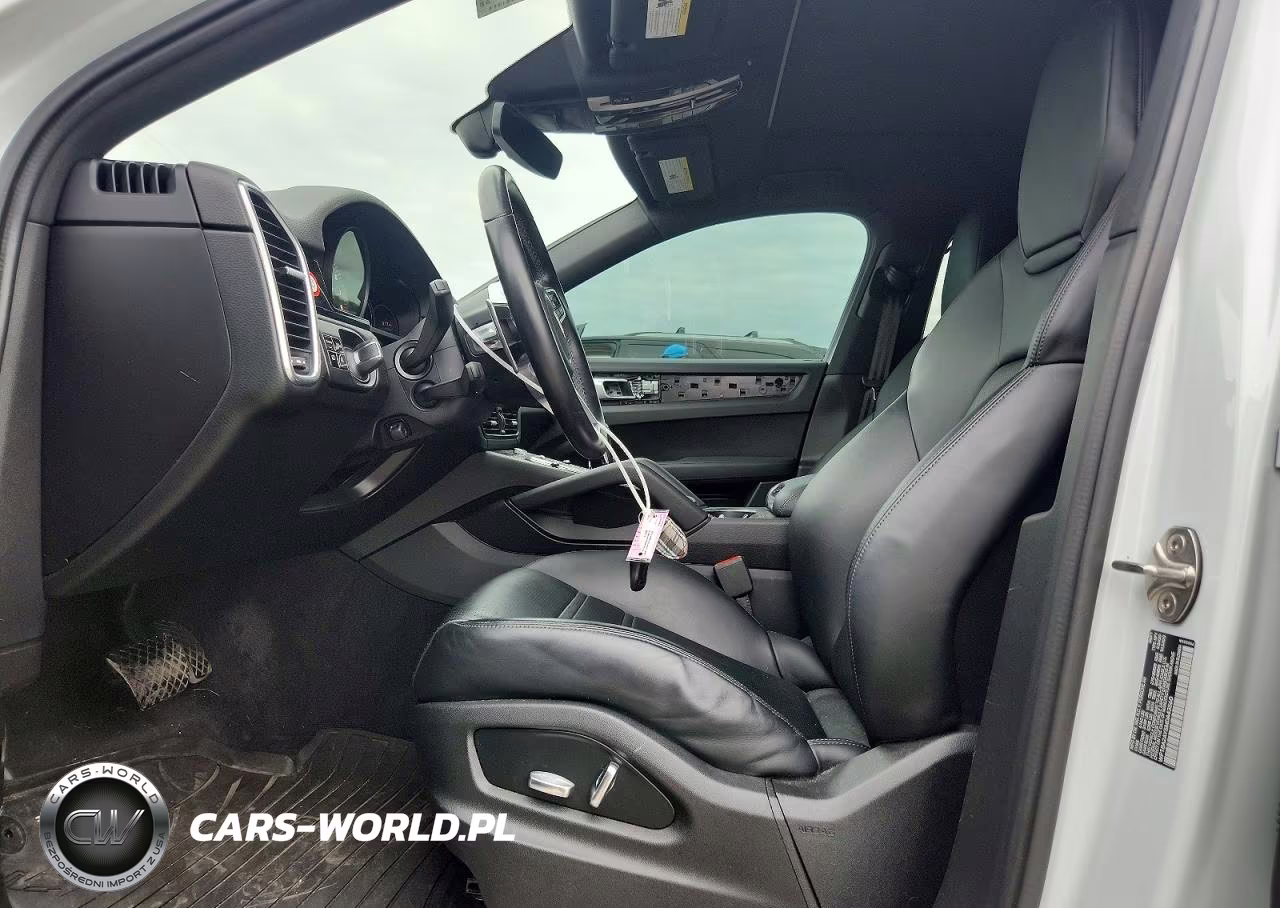 2021 Porsche Cayenne Coupe VIN:WP1BA2AY5MDA43560 - 7