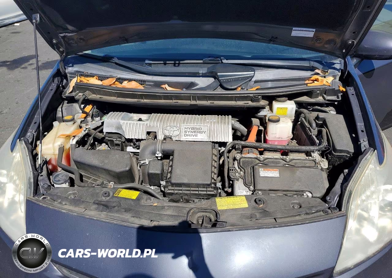 2013 Toyota Prius Two VIN:JTDKN3DU0D5589858 - 11