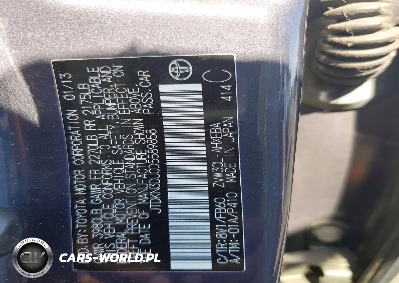 2013 Toyota Prius Two VIN:JTDKN3DU0D5589858 - 12