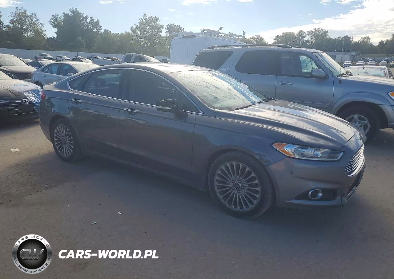2013 Ford Fusion Titanium VIN:3FA6P0K94DR247034 - 4