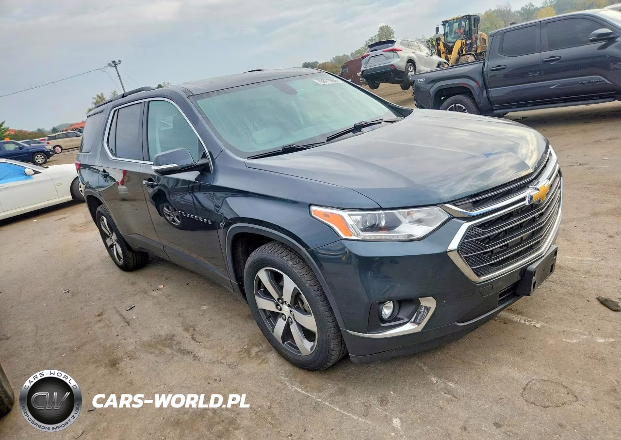 2019 Chevrolet Traverse Lt VIN:1GNEVHKWXKJ119086 - 4