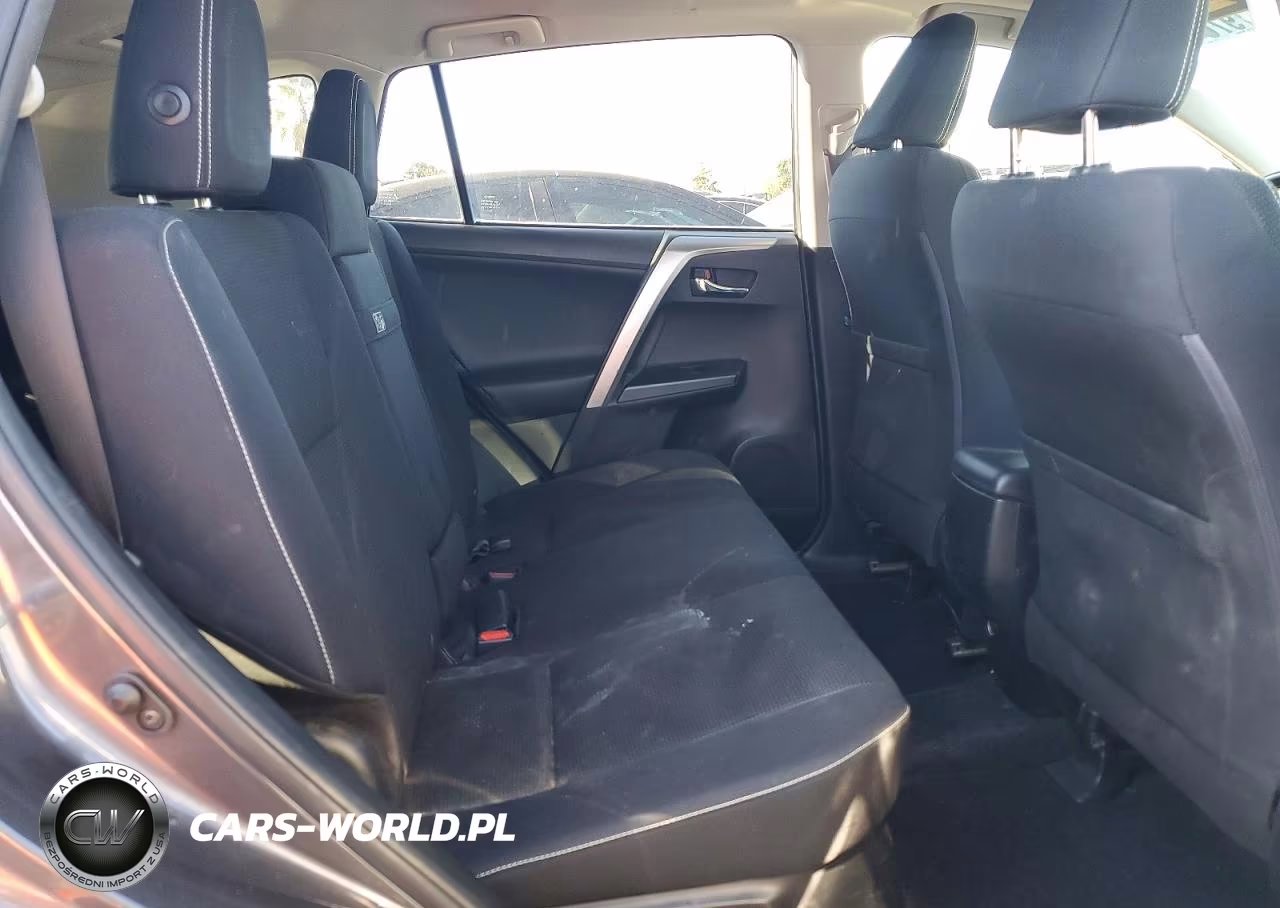 2017 Toyota Rav4 Hybrid Xle VIN:JTMRJREVXHD069957 - 10