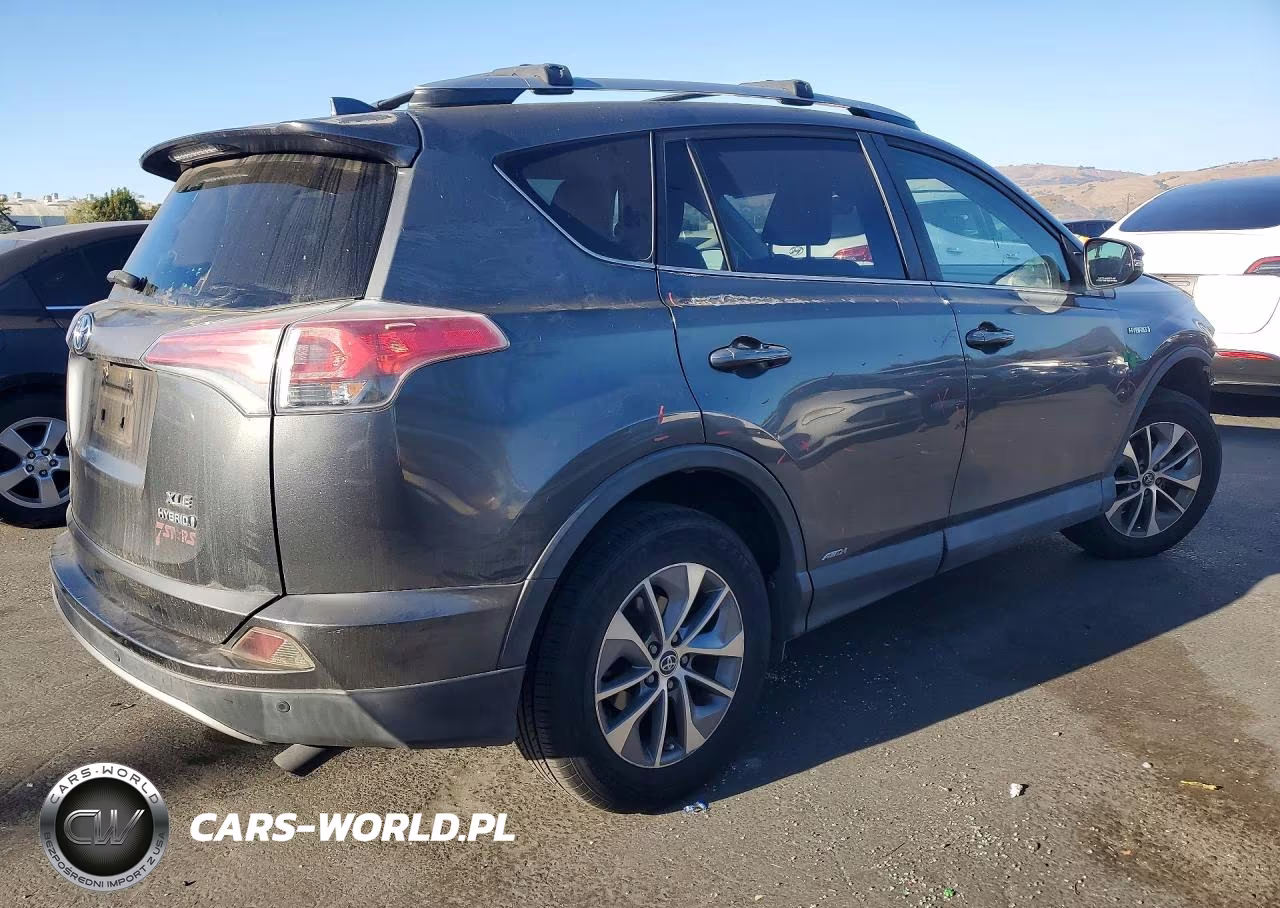2017 Toyota Rav4 Hybrid Xle VIN:JTMRJREVXHD069957 - 3