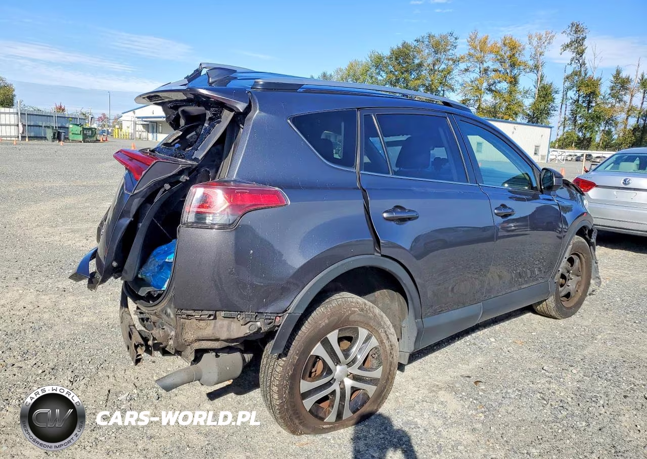 2017 Toyota Rav4 Le VIN:JTMBFREV0HJ170817 - 3
