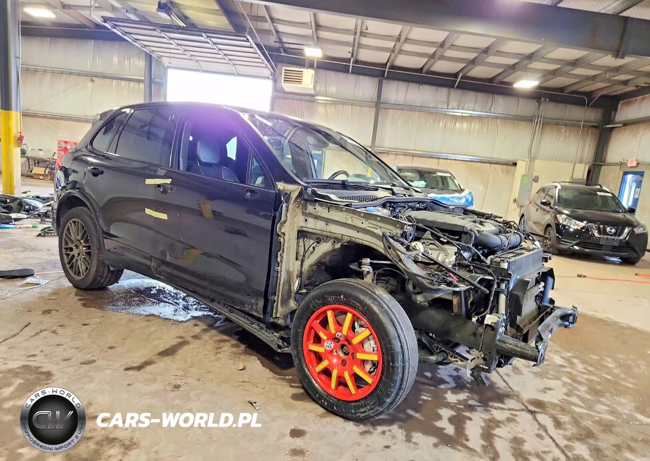 2018 Porsche Cayenne VIN:WP1AA2A24JKA00911 - 4