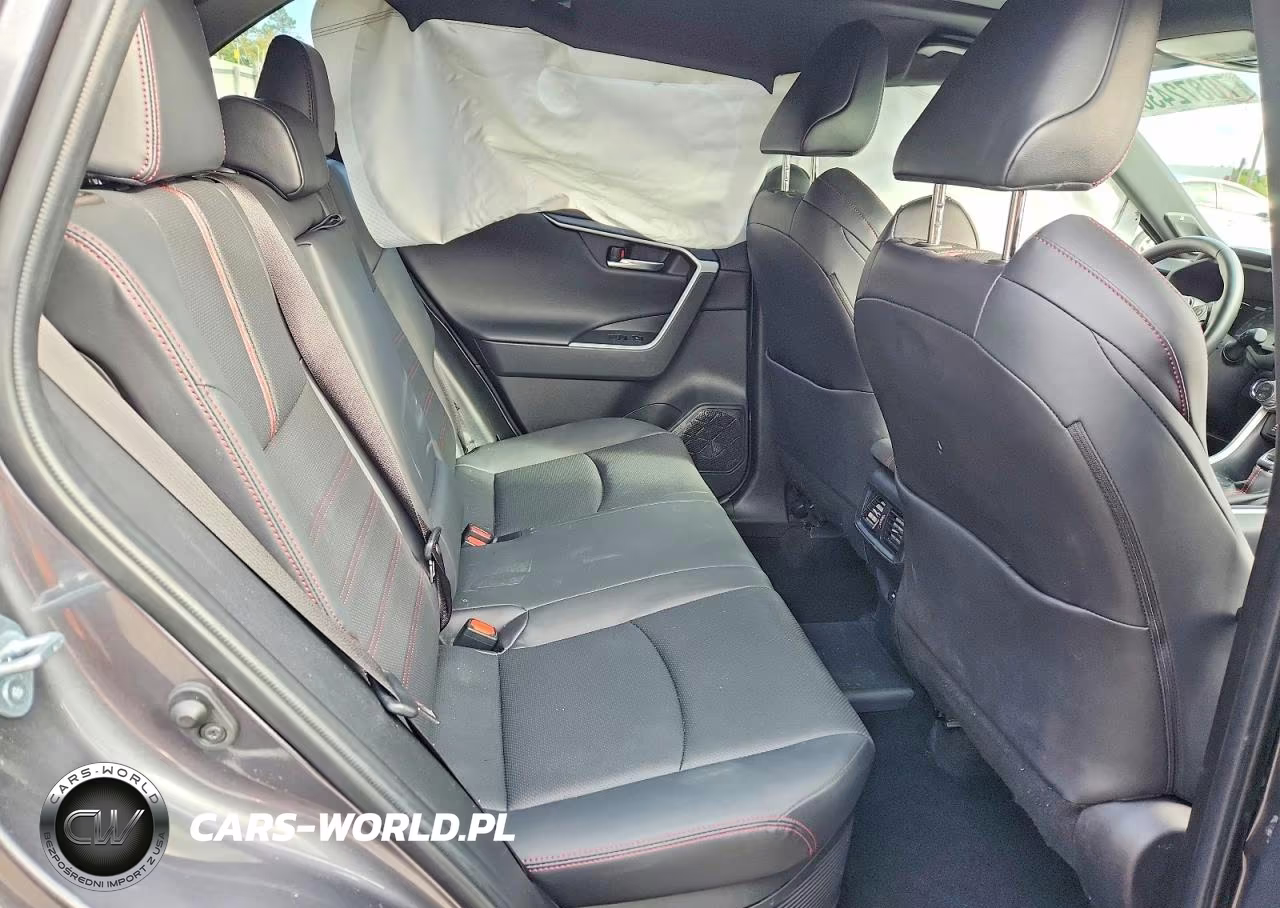 2021 Toyota Rav4 Prime Xse VIN:JTMFB3FV1MD068668 - 10