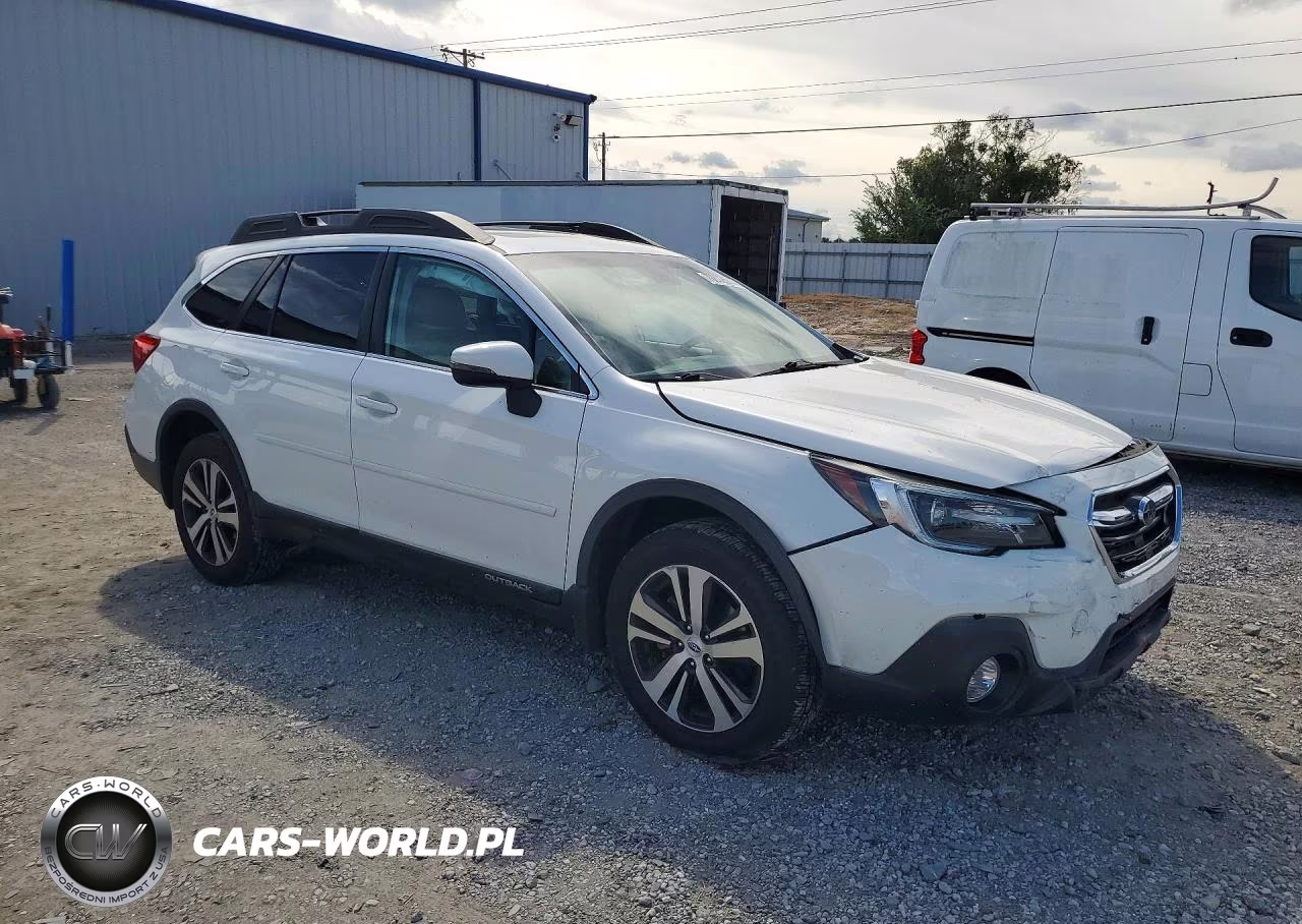 2018 Subaru Outback 3.6R Limited VIN:4S4BSENC1J3363633 - 4