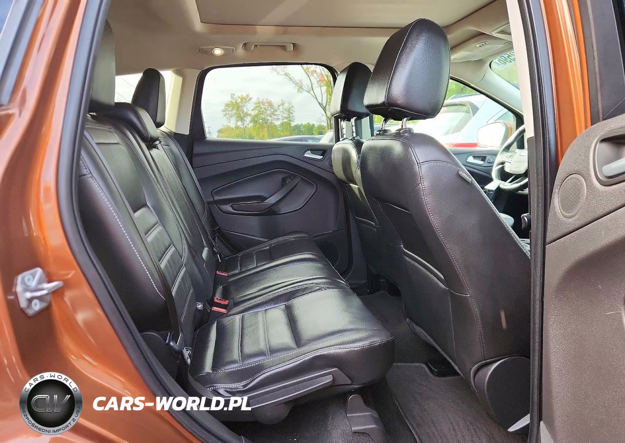 2017 Ford Escape Titanium VIN:1FMCU9J9XHUE25356 - 11