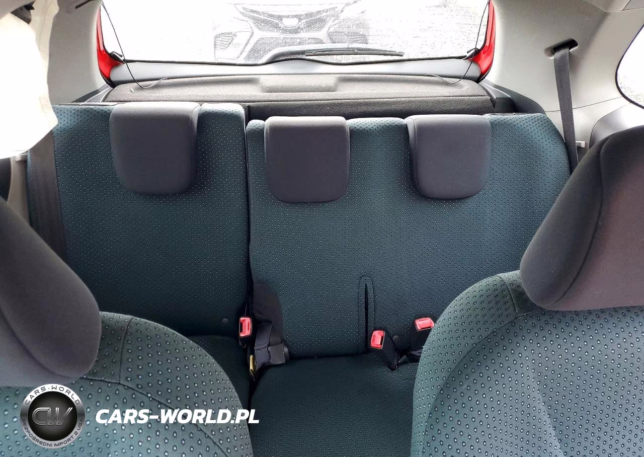 2008 Toyota Yaris Base VIN:JTDJT903785212399 - 10