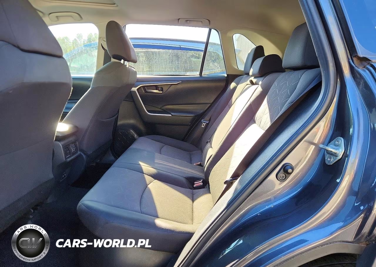 2019 Toyota Rav4 Hybrid Xle VIN:2T3RWRFVXKW006819 - 11