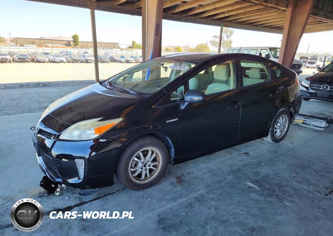 2013 Toyota Prius Two
