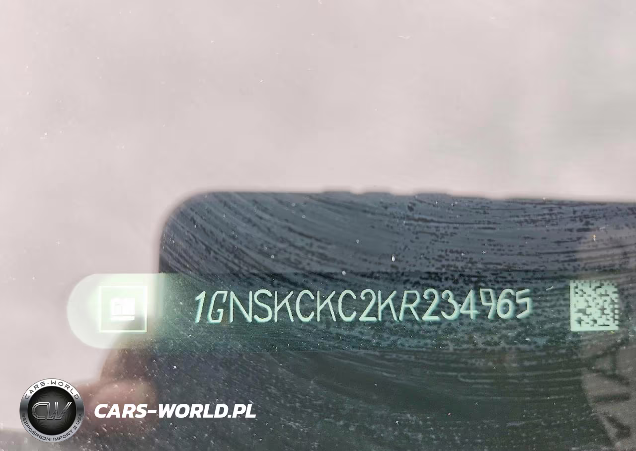 2019 Chevrolet Tahoe K1500 Premier VIN:1GNSKCKC2KR234965 - 13