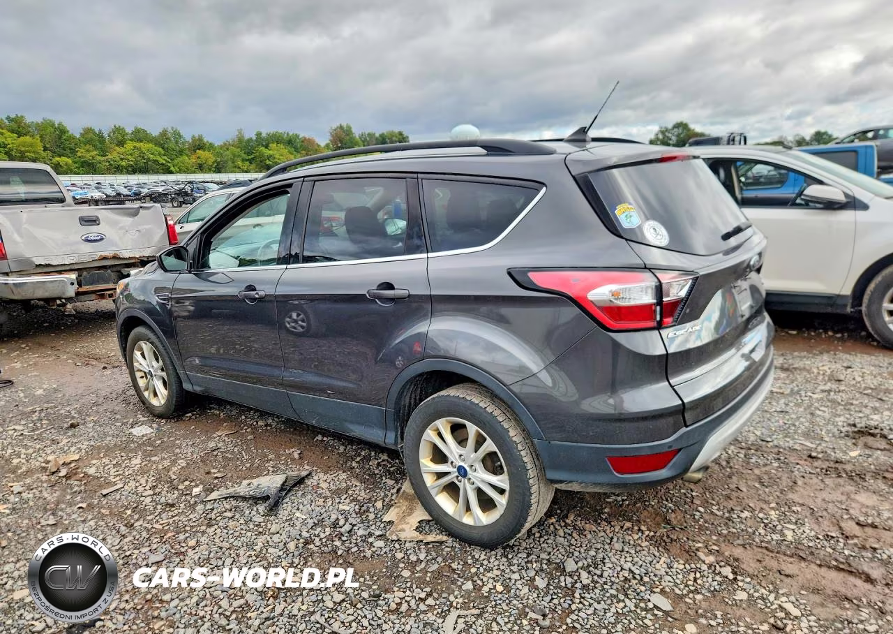 2018 Ford Escape Sel VIN:1FMCU9HD3JUD40441 - 2