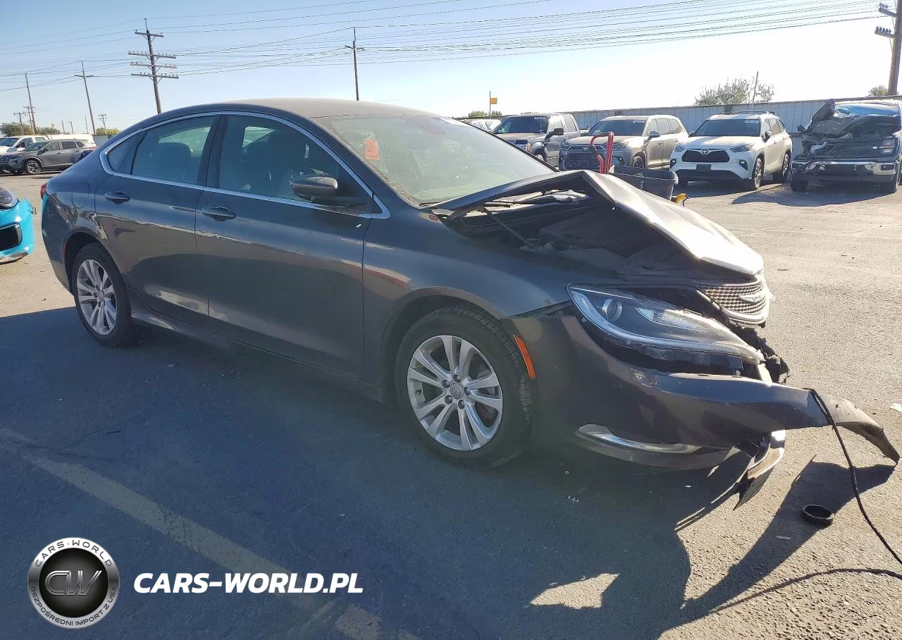 2016 Chrysler 200 Limited VIN:1C3CCCAB9GN150552 - 4