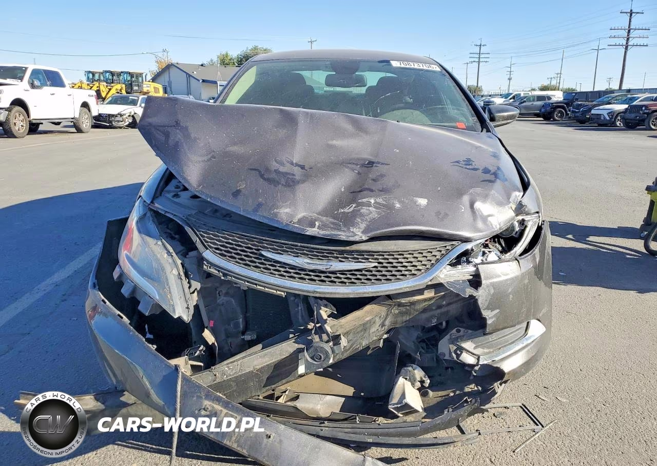 2016 Chrysler 200 Limited VIN:1C3CCCAB9GN150552 - 5
