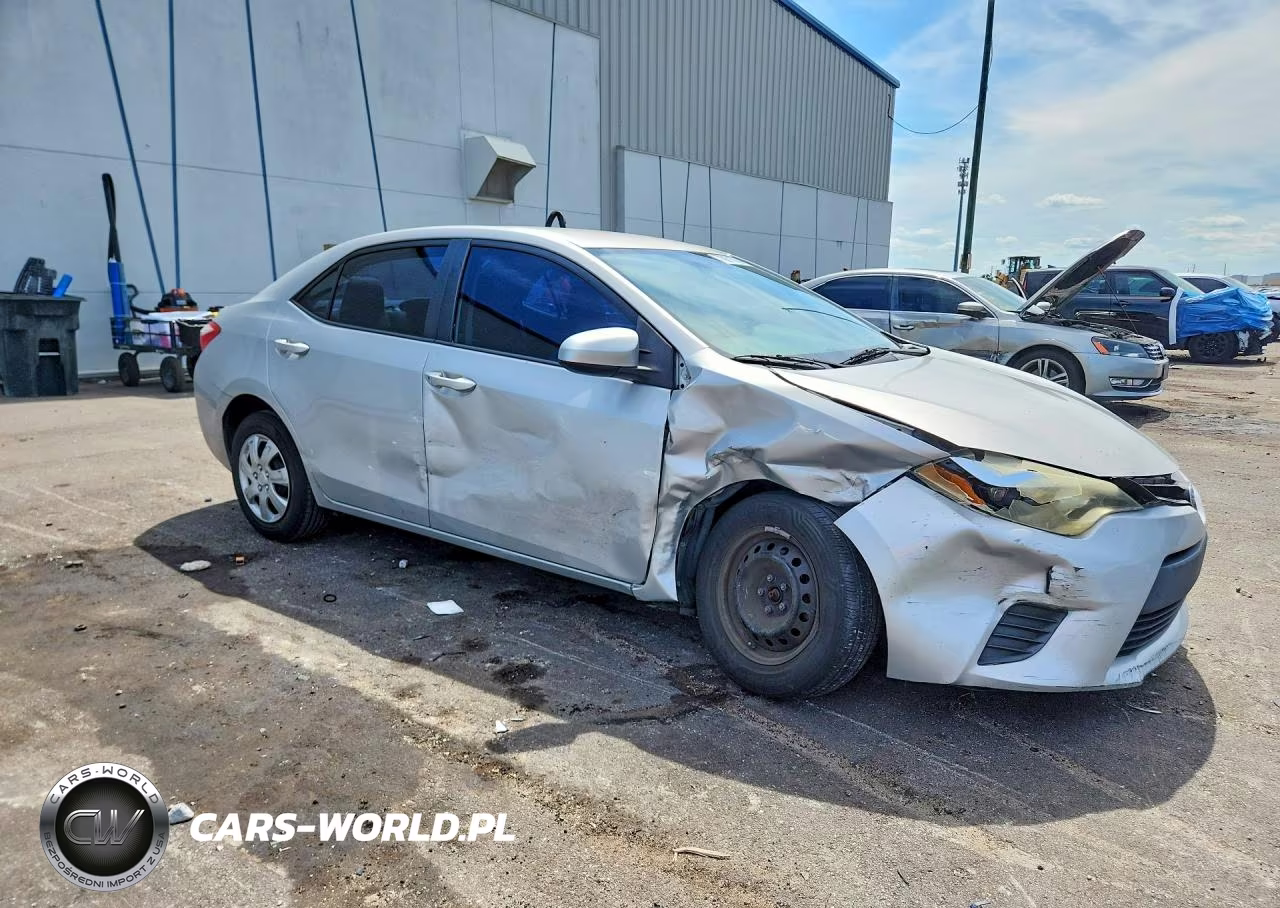 2015 Toyota Corolla L VIN:2T1BURHE9FC375630 - 4