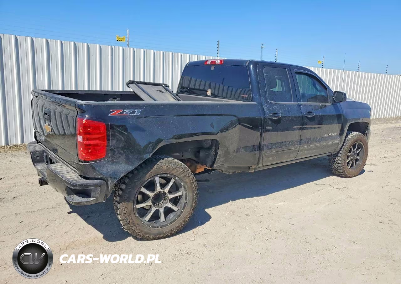 2017 Chevrolet Silverado K1500 Lt VIN:1GCVKREC6HZ348450 - 3