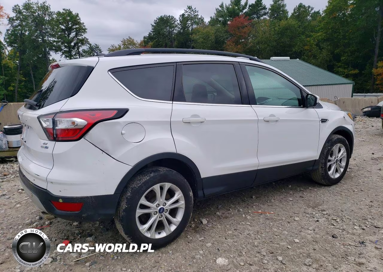 2018 Ford Escape Se VIN:1FMCU9GD9JUA75834 - 3
