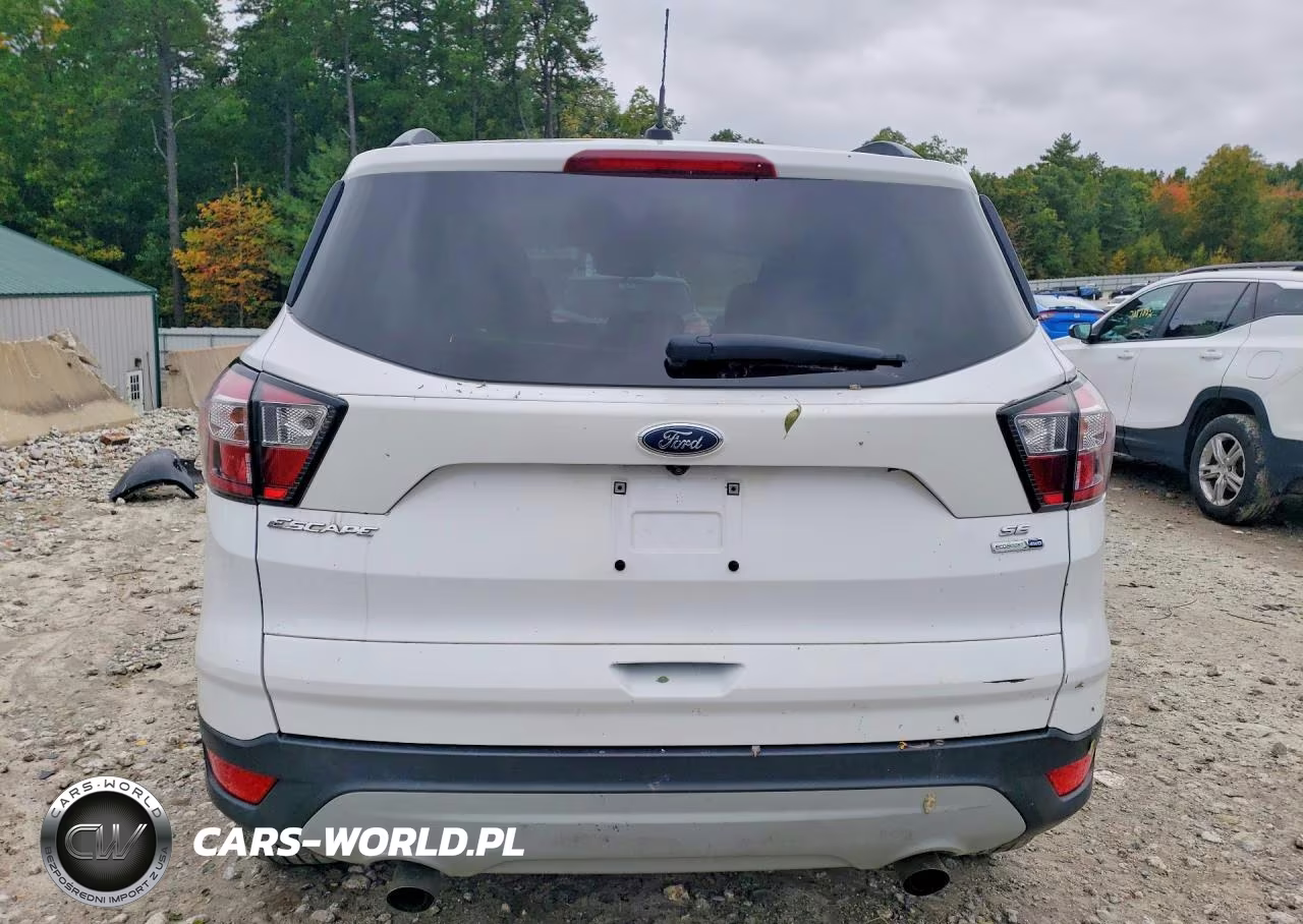 2018 Ford Escape Se VIN:1FMCU9GD9JUA75834 - 6