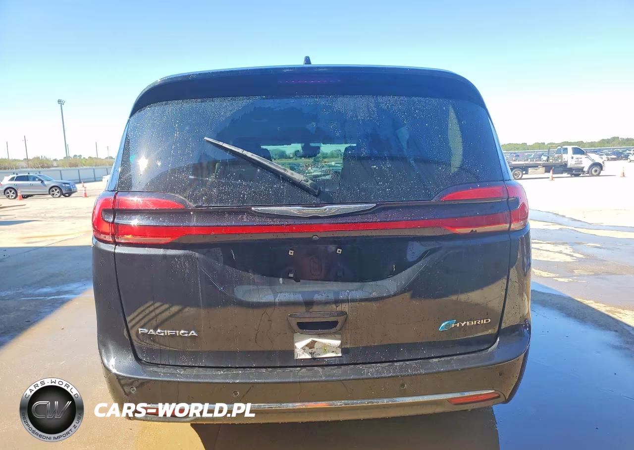 2023 Chrysler Pacifica Hybrid Touring L VIN:2C4RC1L71PR559053 - 6