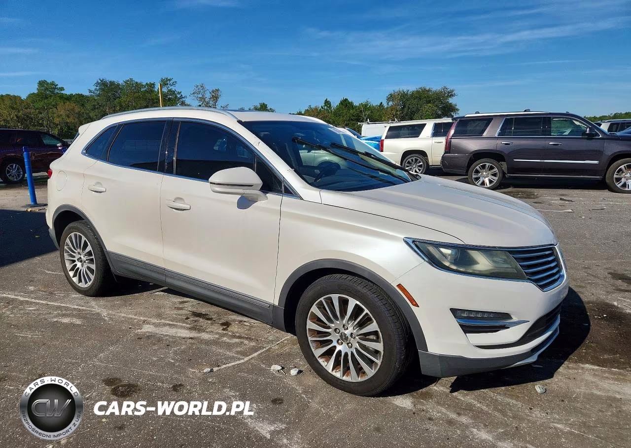 2017 Lincoln Mkc Reserve VIN:5LMCJ3C92HUL27597 - 4