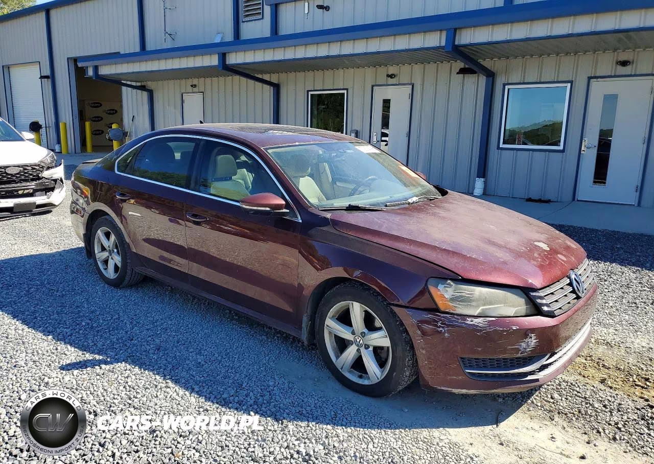 2012 Volkswagen Passat Se VIN:1VWBH7A38CC067836 - 4