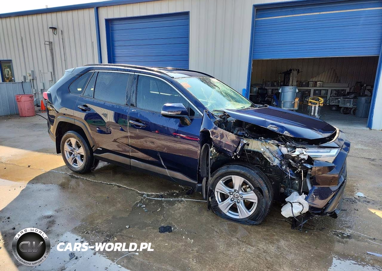 2022 Toyota Rav4 Xle VIN:4T3RWRFV6NU055715 - 4