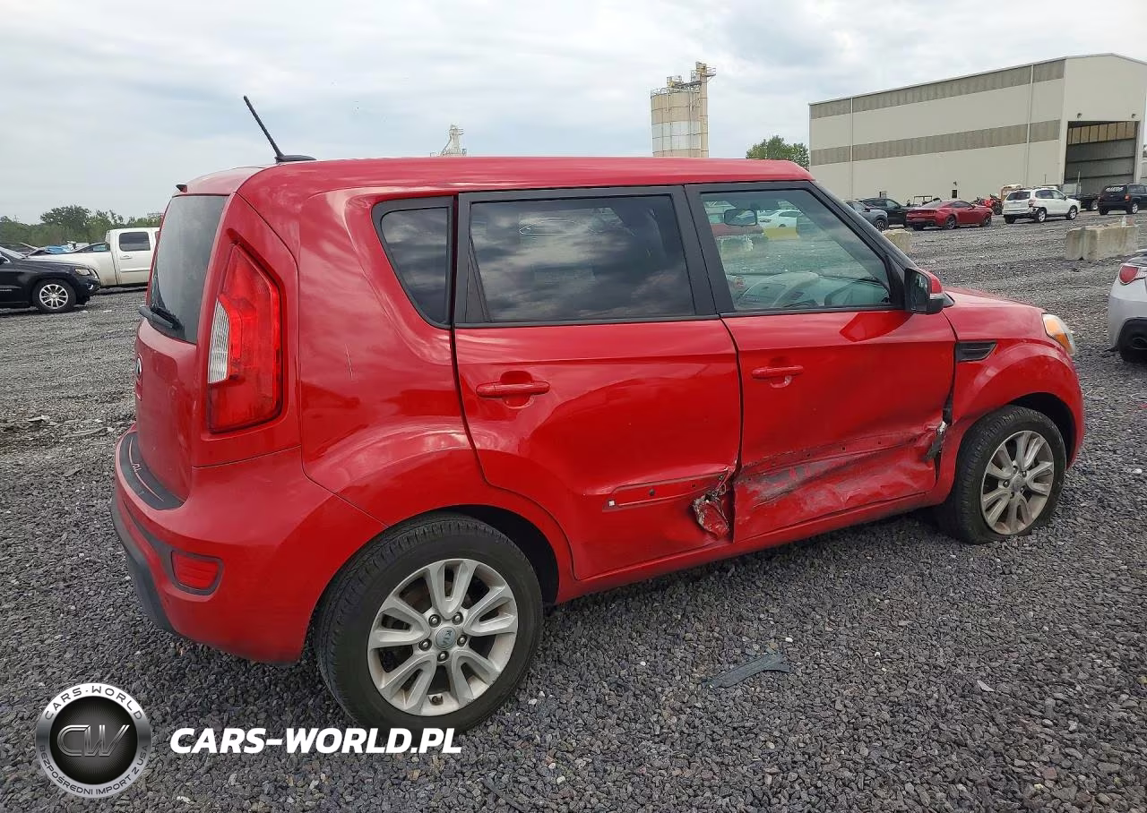2013 Kia Soul + VIN:KNDJT2A60D7632469 - 3
