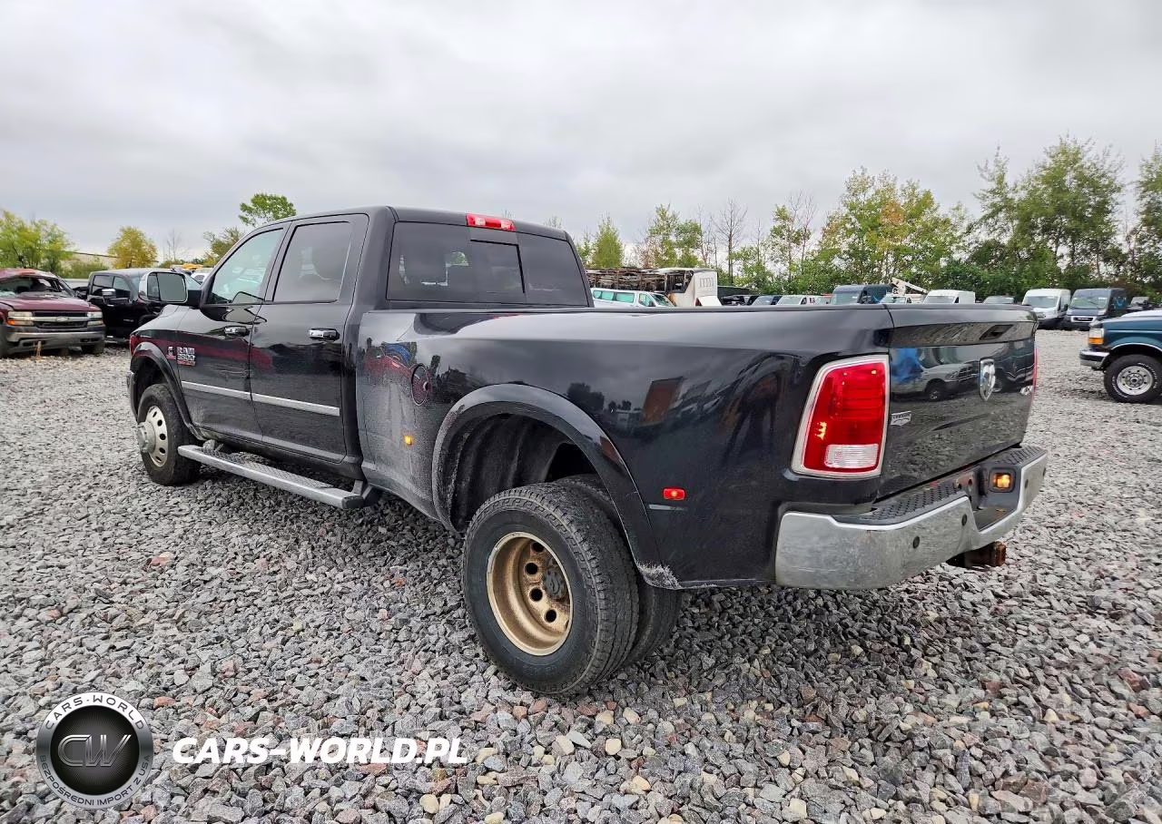 2015 Ram 3500 Laramie VIN:3C63RRJL9FG550633 - 2