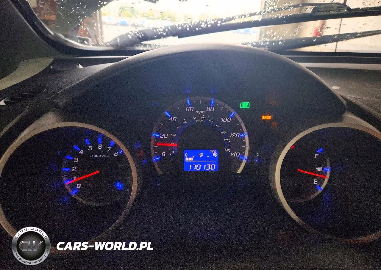 2010 Honda Fit Sport VIN:JHMGE8H46AS015516 - 9