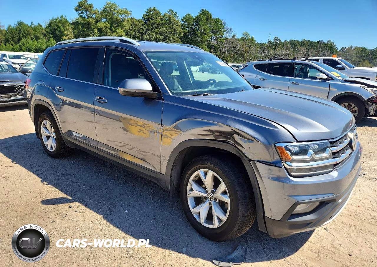 2018 Volkswagen Atlas Se VIN:1V2DR2CA6JC512450 - 4