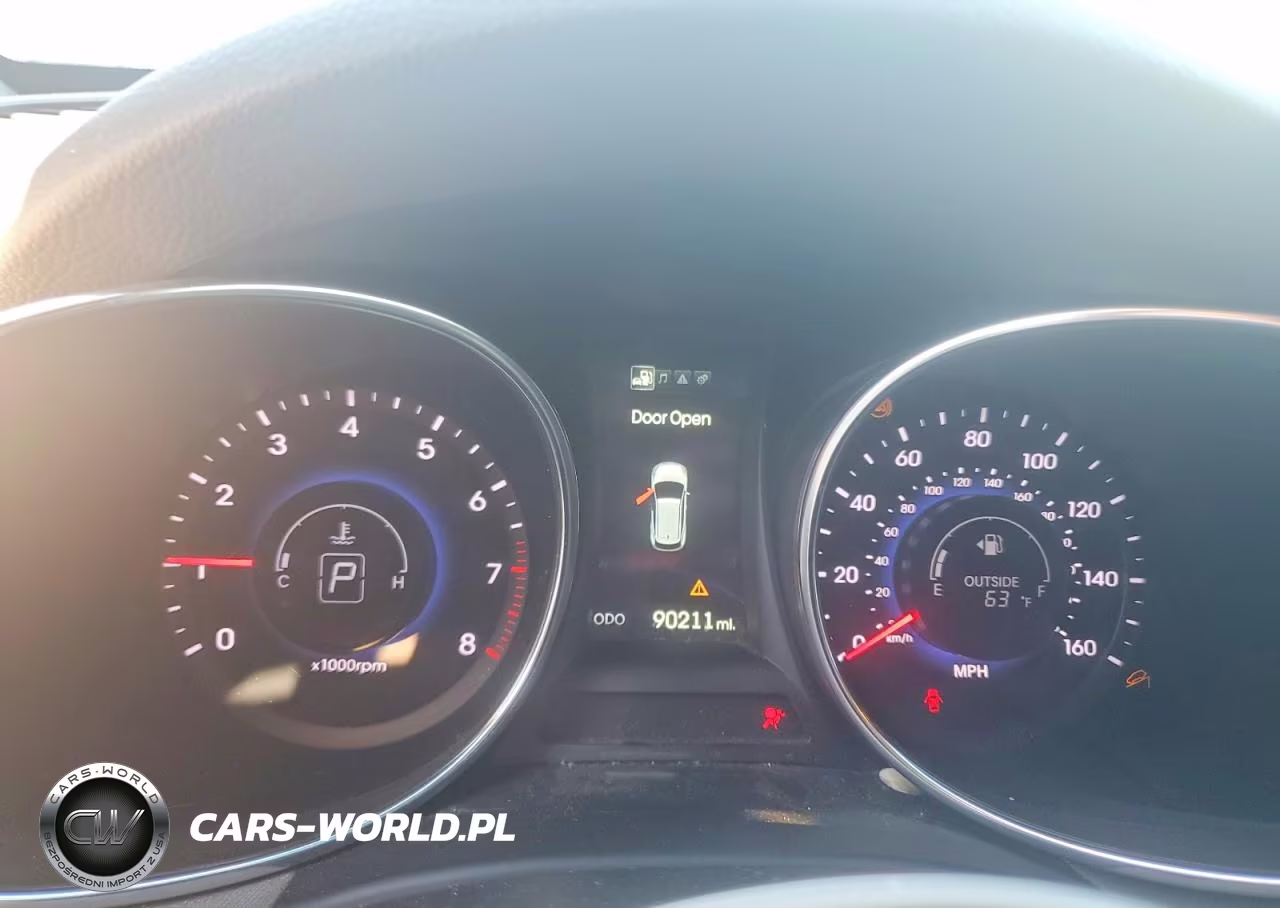 2015 Hyundai Santa Fe Sport 2.4L VIN:5XYZU3LB1FG243250 - 9