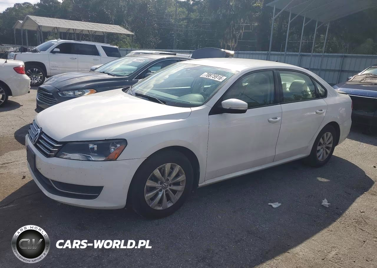 2014 Volkswagen Passat S VIN:1VWAT7A32EC110211 - 1