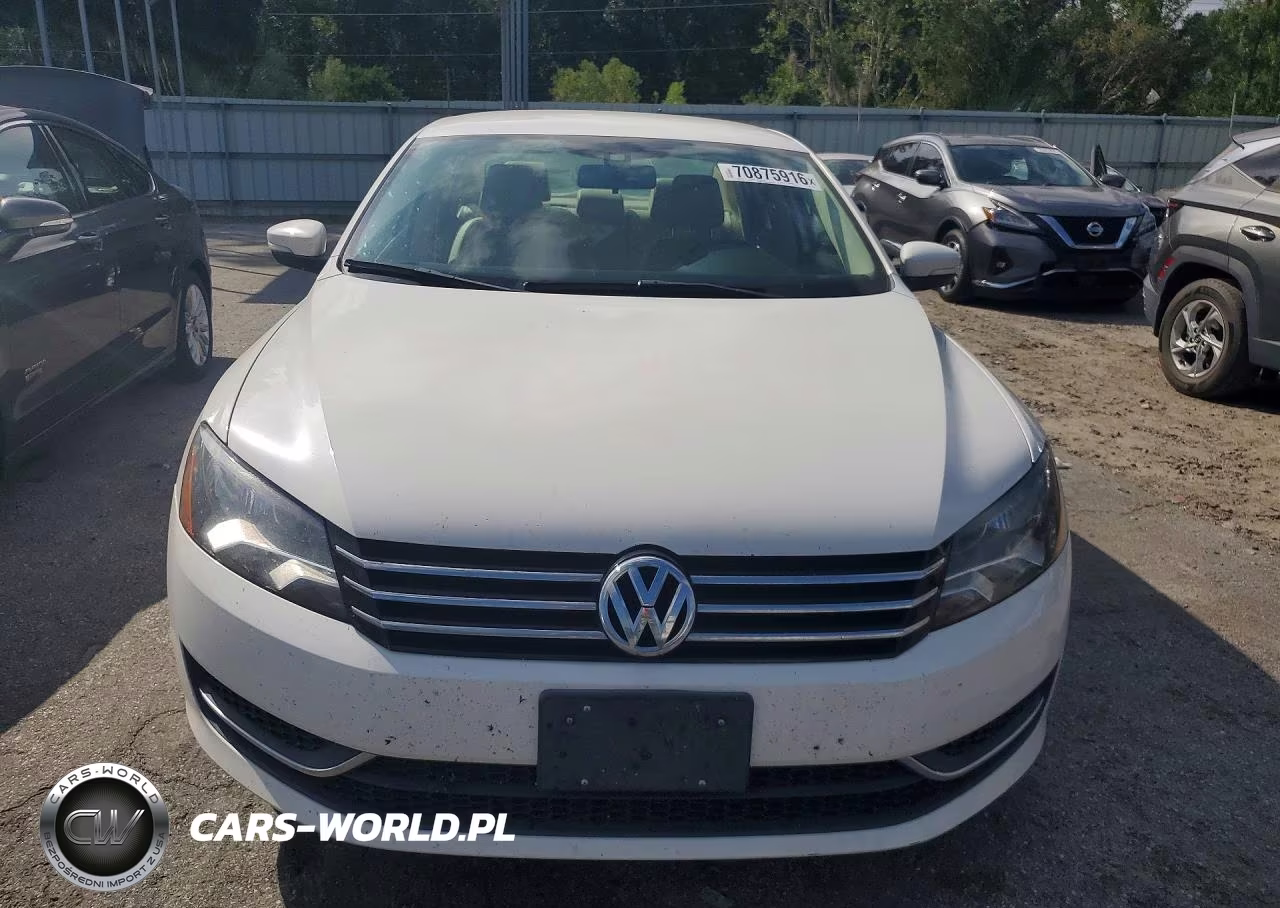 2014 Volkswagen Passat S VIN:1VWAT7A32EC110211 - 5