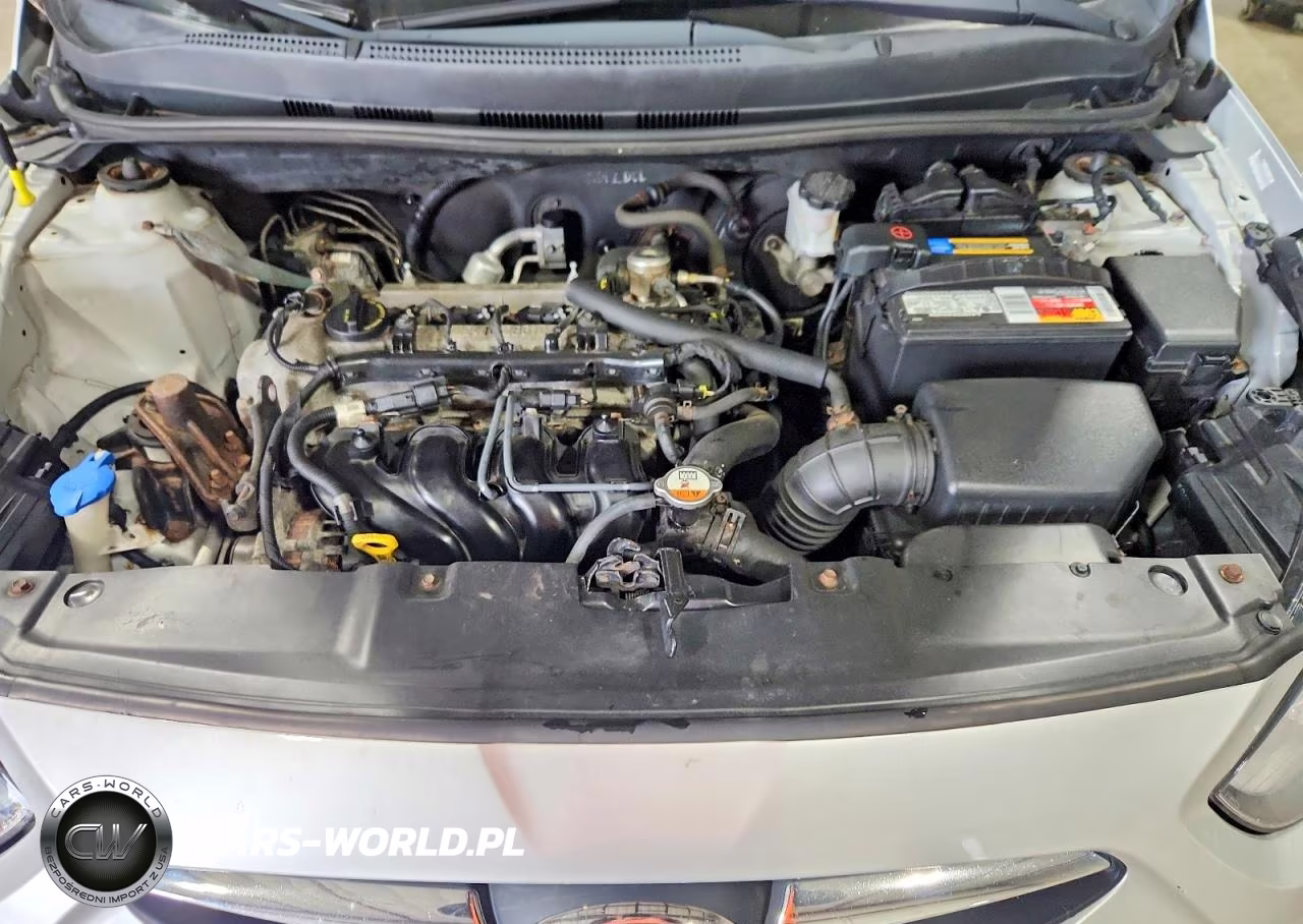 2013 Hyundai Accent Gls VIN:KMHCU4AE6DU320744 - 11