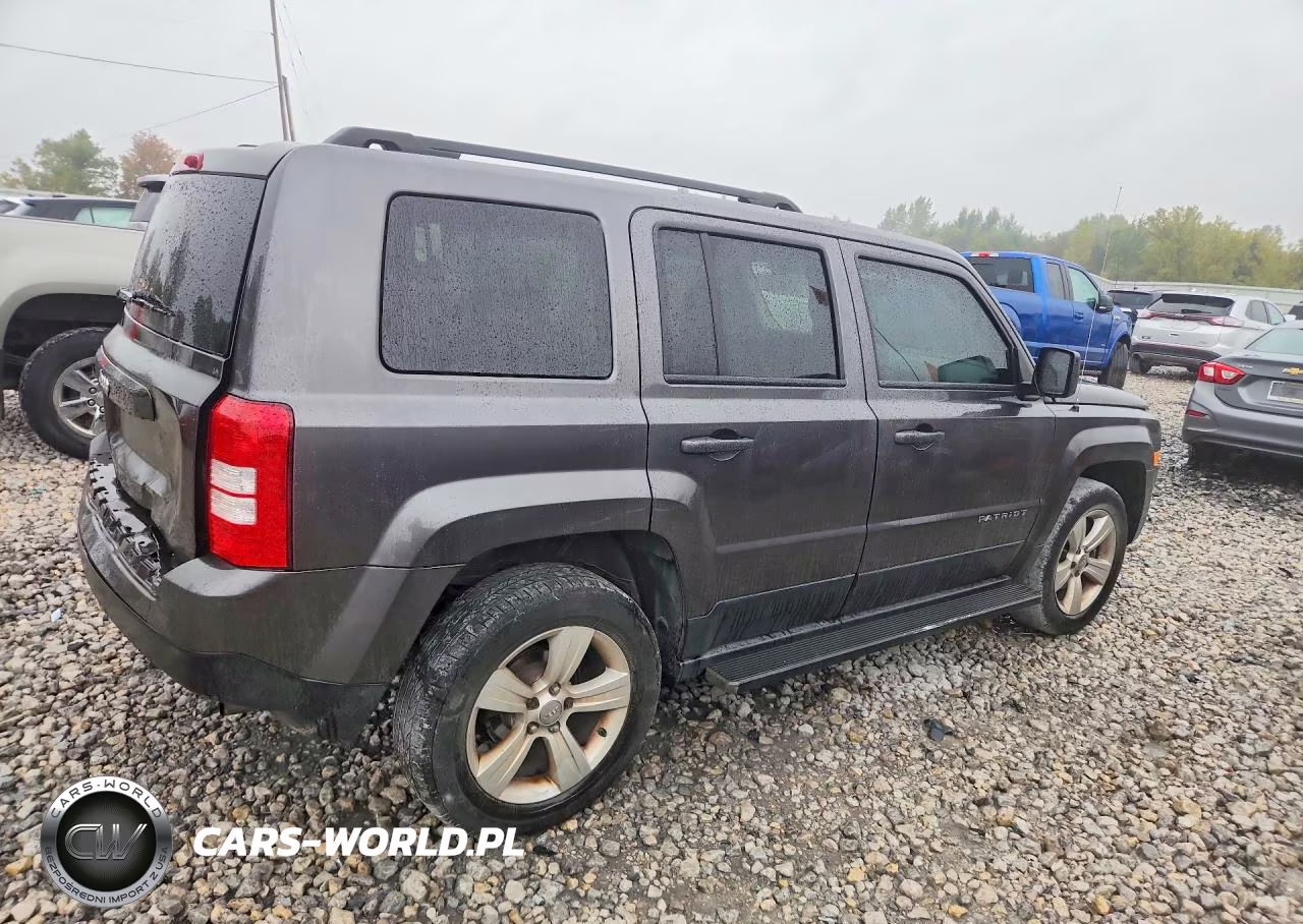2017 Jeep Patriot Sport VIN:1C4NJRBB7HD114877 - 3