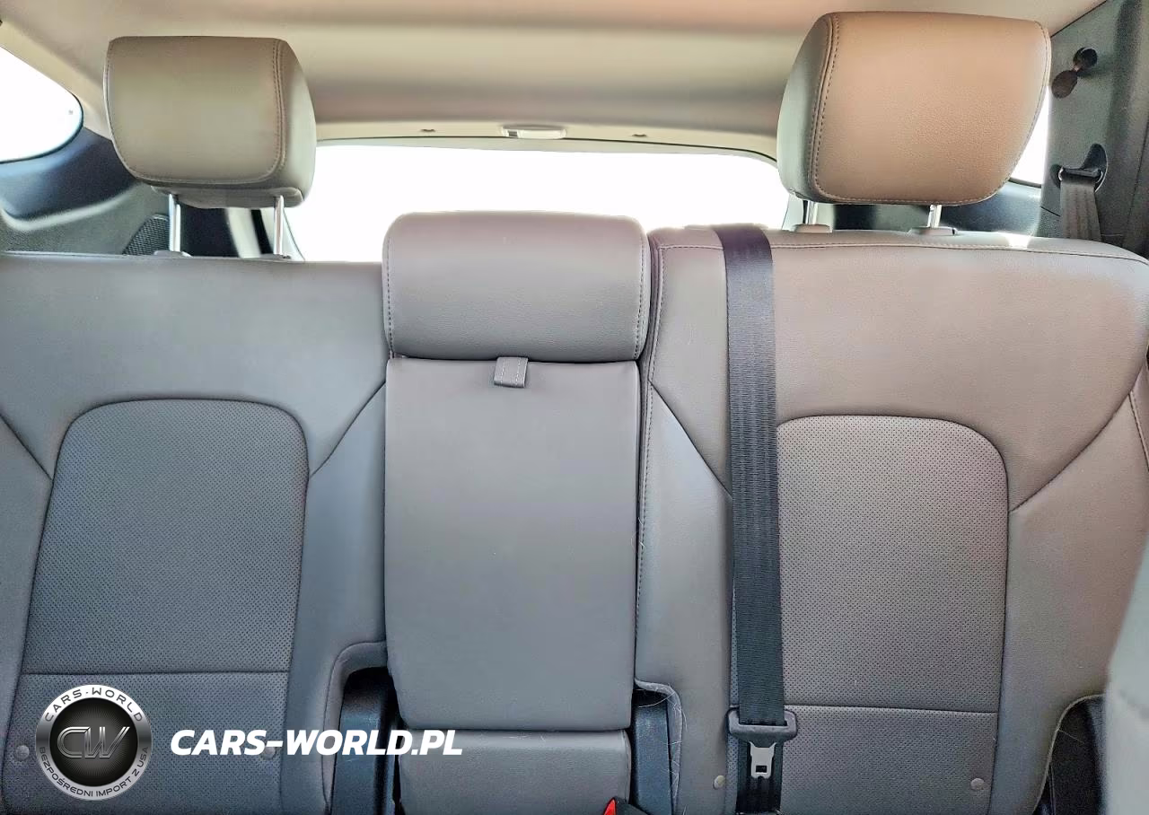 2018 Hyundai Santa Fe Sport 2.4L VIN:5XYZU3LB6JG518314 - 10