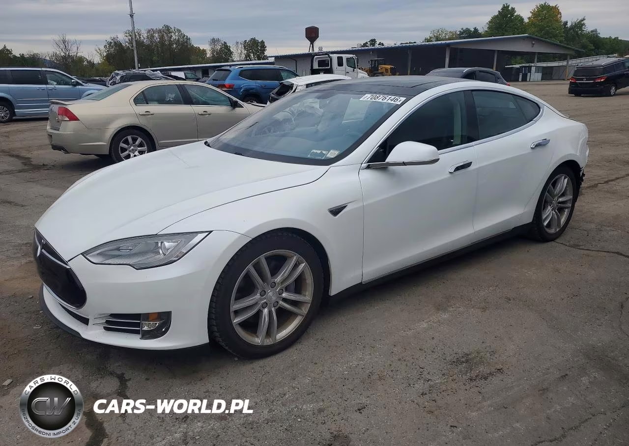 2013 Tesla Model S