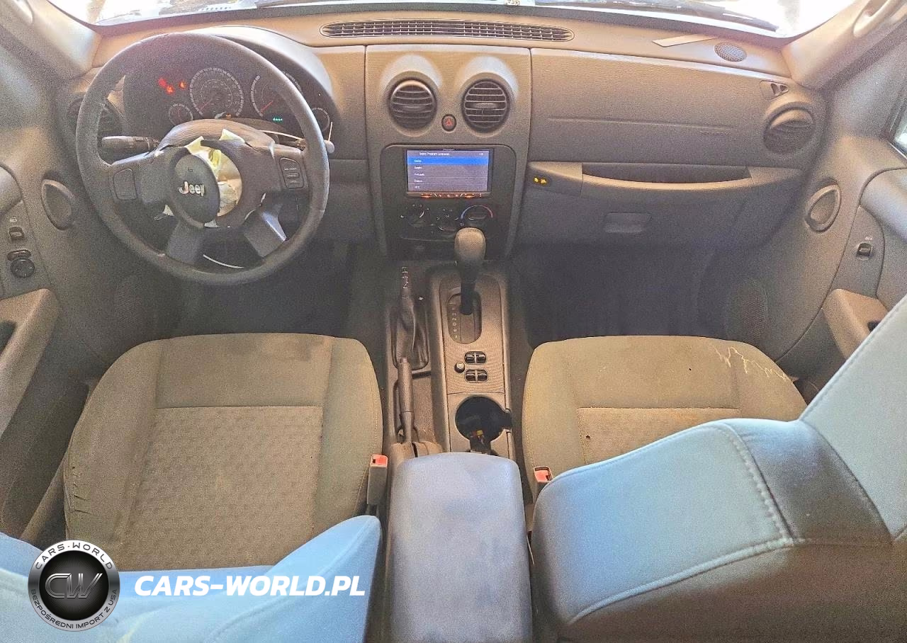 2005 Jeep Liberty Sport VIN:1J4GL48525W681175 - 8