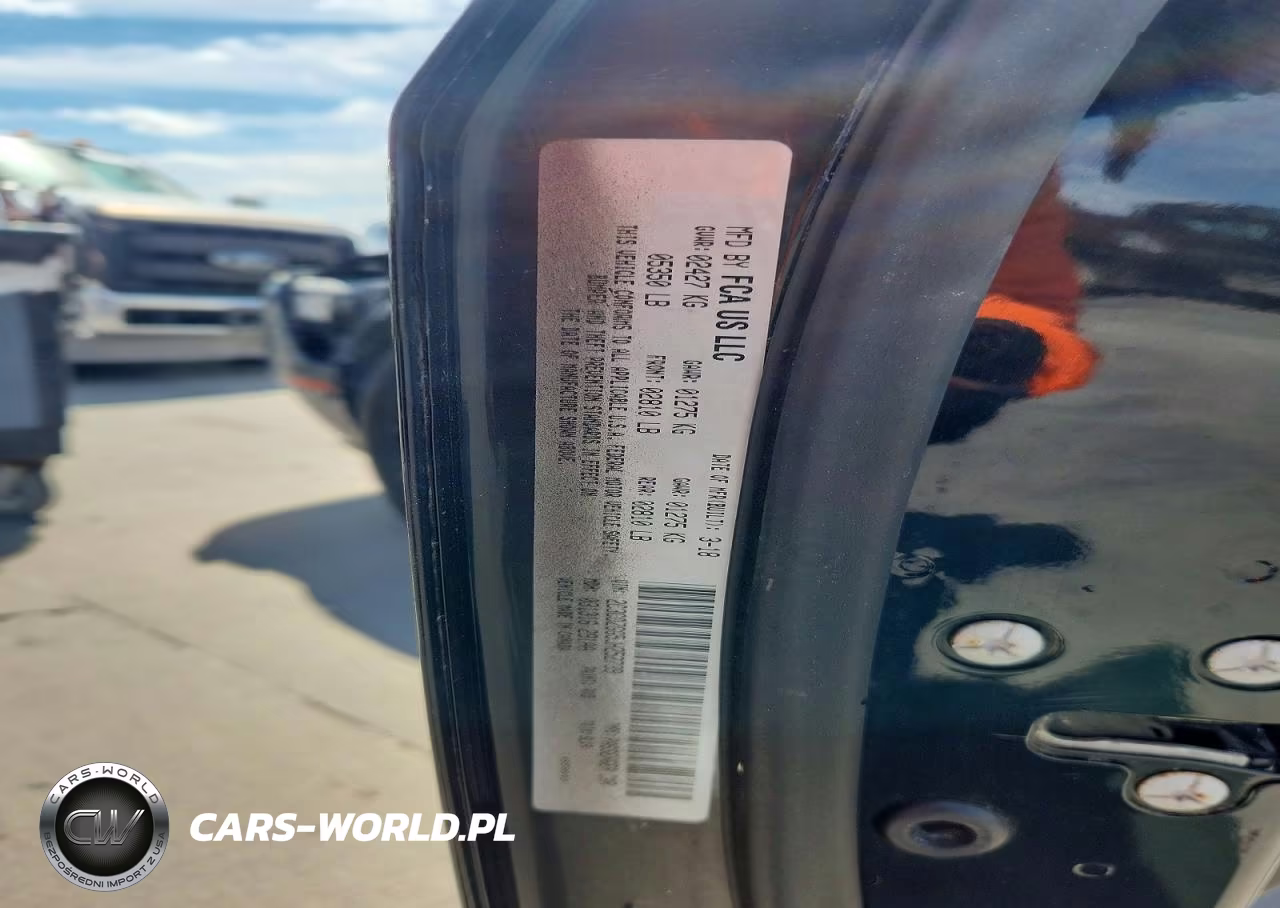 2018 Dodge Challenger Gt VIN:2C3CDZGG5JH252739 - 12