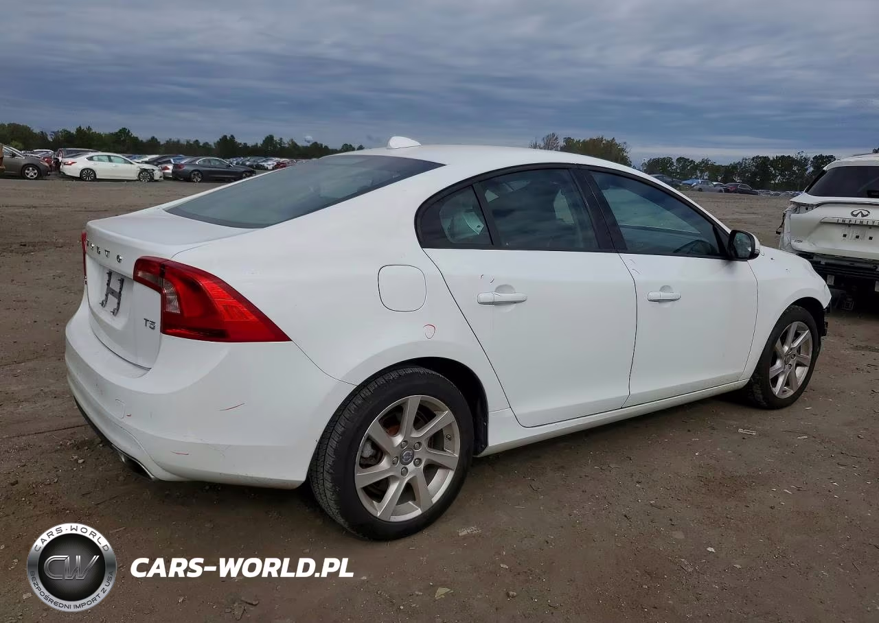 2015 Volvo S60 VIN:YV126MFJ7F1343058 - 3
