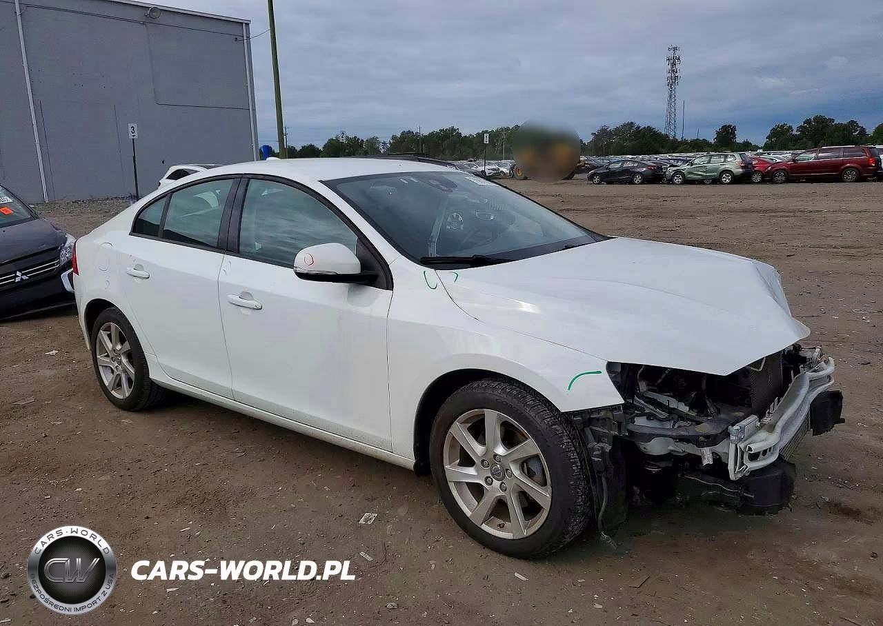 2015 Volvo S60 VIN:YV126MFJ7F1343058 - 4