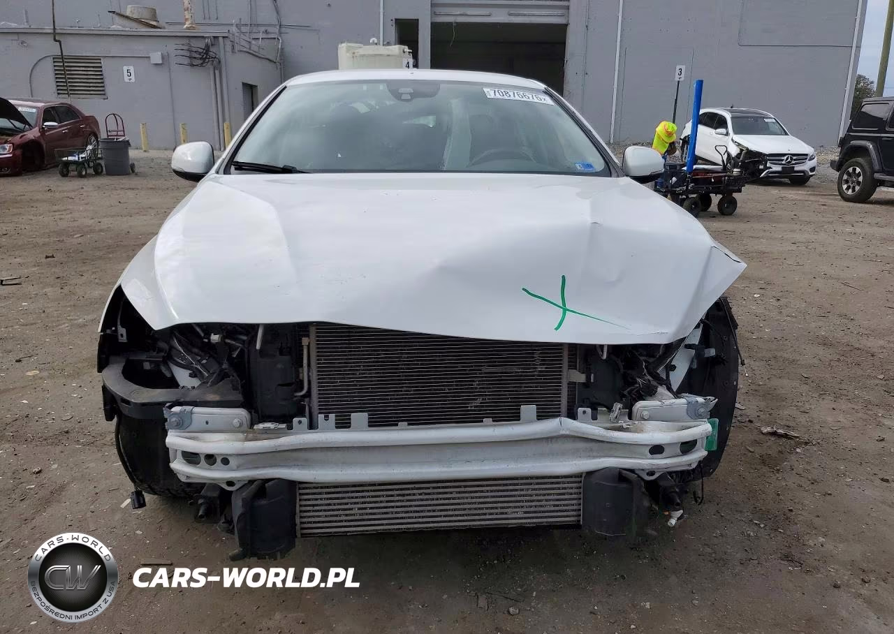 2015 Volvo S60 VIN:YV126MFJ7F1343058 - 5