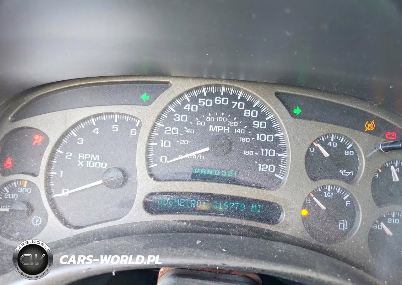 2003 GMC Yukon Denali VIN:1GKEK63UX3J316171 - 9