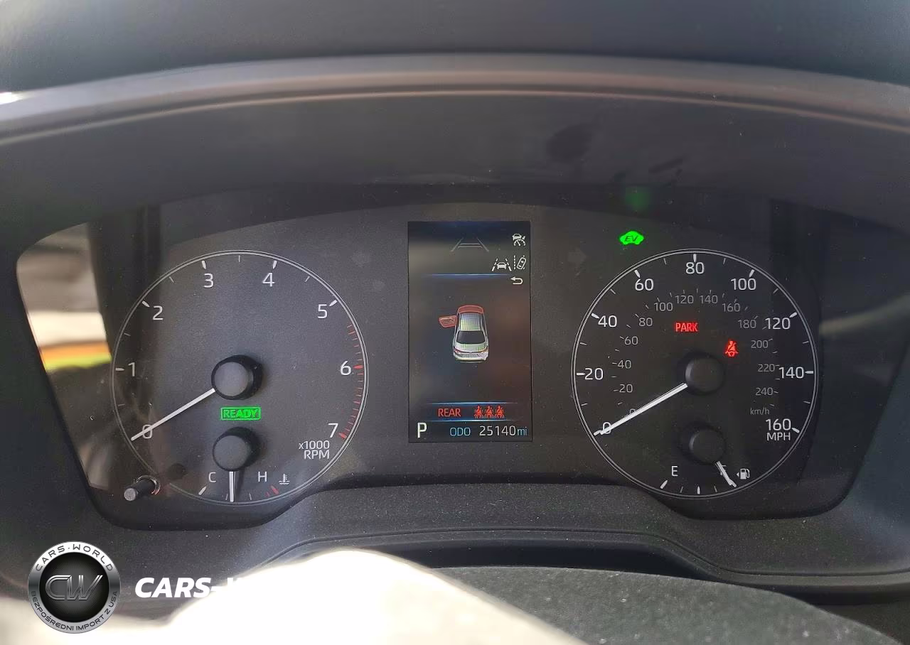 2024 Toyota Corolla Hybrid Le VIN:JTDBCMFE3R3060327 - 9