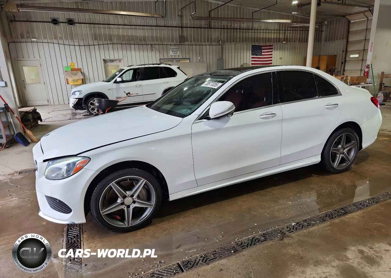 2015 Mercedes-Benz C 300 4Matic VIN:55SWF4KB0FU039257 - 1