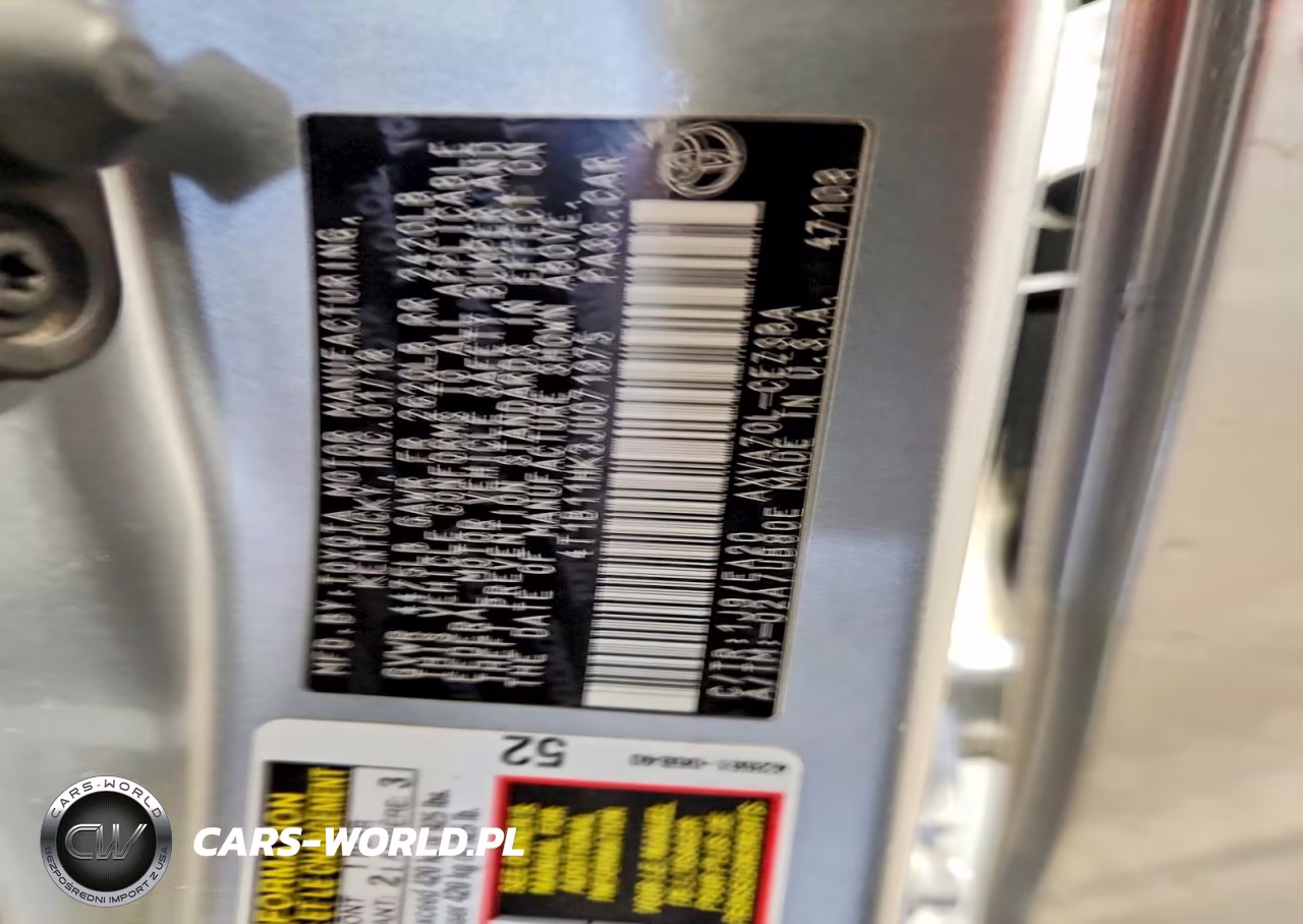 2018 Toyota Camry Se VIN:4T1B11HK3JU071975 - 12