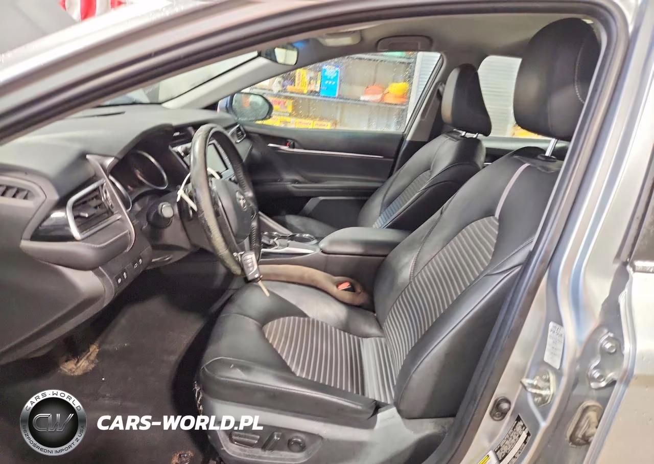2018 Toyota Camry Se VIN:4T1B11HK3JU071975 - 7