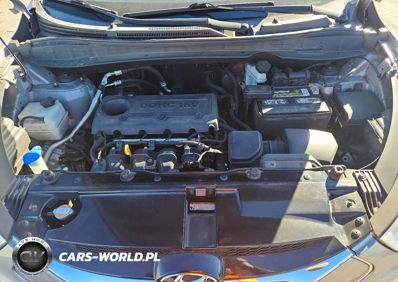 2012 Hyundai Tucson Limited VIN:KM8JU3AC2CU357952 - 12